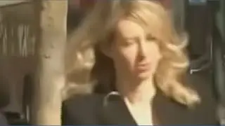 Elizabeth Holmes asks Trump to commute her prison sentence