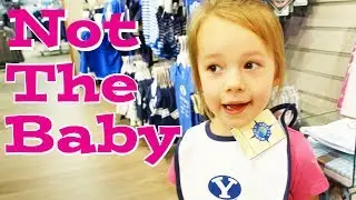 Toddler Thinks She's the Baby!  Sandaroo Family Eating Ice Cream at Bookstore and Jump on Trampoline