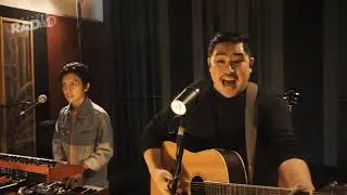 December Avenue - Kung 'Di Rin Lang Ikaw (Live at Tower Radio)