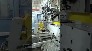 Medical-grade Fully Automatic PP Blow Molding Machine