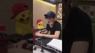 #Lay #LayZhang #ExoLay #张艺兴 LayStudio meipai live 190620