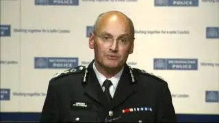 Met Police chief Sir Paul Stephenson quits