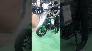 Postura da Kawasaki Z H2! #motomay