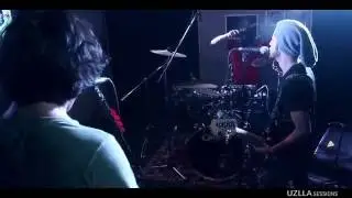 Arlandria - No tendr&iacute;a que ( Uzlla Sessions )