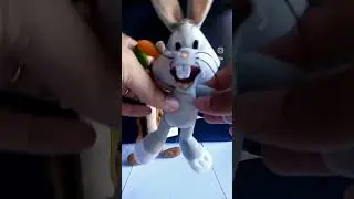 Pernalonga e Coiote Raro Pel&uacute;cias Originais Looney Tunes