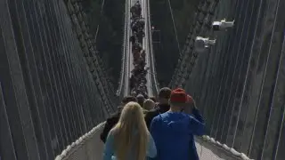 Would You Ever Walk on the World&rsquo;s Longest Bridge?