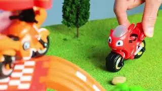 ZOOMBANDO Episodio 3 Ricky zoom 🏍️ juguetes Discovery KIDS LA