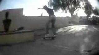 grind shove it  (saltillo skate)