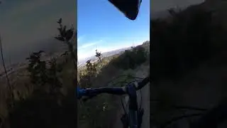 #parati #MTB #Cuenca #DH #EnduroMTB #Downhill #Ecuador #GIANT #naturaleza #GoPro📷