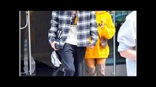 &infin;Ariana Grande Responds to Fan Speculation That She&rsquo;s Pregnant After Quick Engagent to Pete Davidson