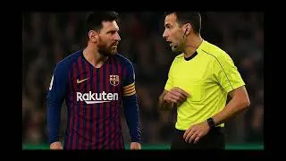 Ref Shows Messi a Red Card&hellip; Lion Says &lsquo;NOT TODAY!&rsquo; 😂🦁