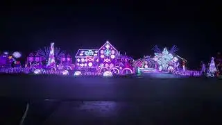 DJ Play a Christmas Song - Cher