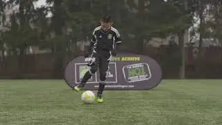 Coerver Ballmastery #14 Inside Outside Roll Overs