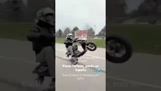 2016vibes⚠️ effettuato in strada chiusa al traffico⚠️#motocross #wheelie #enduro #crazy