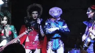 ``Ruinosa y las Strippers de Rahola´´ 1-Soy Catalana. 2-ET. Dictadura de Rahola.
