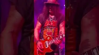 POV: Slash Just Picked Your Camera to Shred Into 🎸