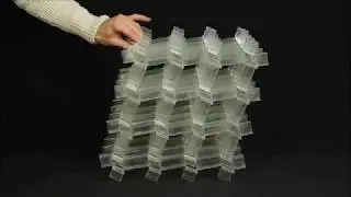 Metamaterials and Poisson&rsquo;s ratio