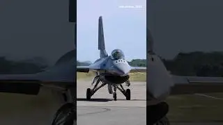 PACAF F-16 Demo Teamのバンタムさんがデモフライトの為発進！！！僕が1番好きなパイロットです！ #戦闘機 #aviation #airforce #usaf #f16