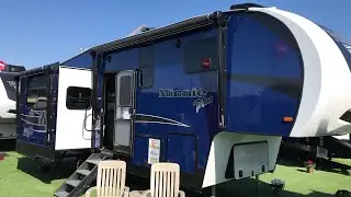 Winnebago 27RLTS Florida RV Show 2018