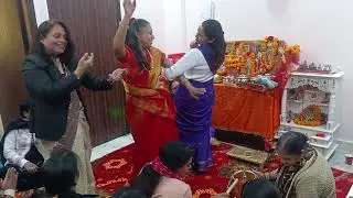  यशोदा मैया दे दो बधाई #yashomatimaiyasebolenandlala 