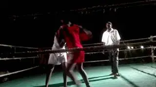 Professional Amateur Boxing in Victoria Falls, Zimbabwe, Africa  Round 1/ Rasta no Fight