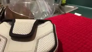 How to clean a dirty golf putter cover easily