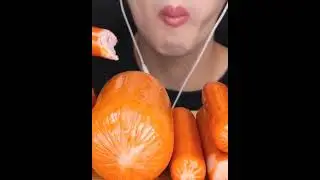 Big Bite Alert: Tackling the Mega Jumbo Sausage! #asmr #mukbang #crunchy #spicy