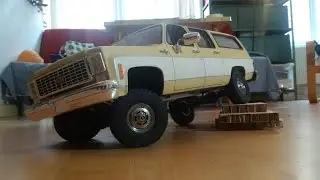 Custom (RC) 1978 Chevy Suburban (rc Crawler, Rc4wd Blazer)
