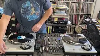 High Energy Classics all Vinyl Mix 2 #80smusic #80sNewWave #italodisco #vinylrecords #80song #djmix 