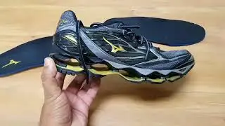 Mizuno prophecy6  original x réplica.