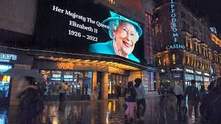 London Rainy Night Walk with Queen Elizabeth II Tributes incl. Piccadilly Circus