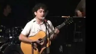 Daniel Mat&eacute; sings 