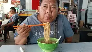 SARAPAN PAGI MEE GORENG SUP DAN BELI RACUN RUMPUT DI PEKAN ENGKILILI #ukaisenangkasenang 