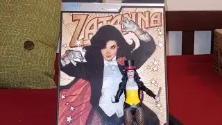 McFarlane toys dc multiverse zatanna figure review 