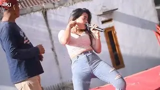 Karang cinta - Yessi cinang BKJ musik in kapol