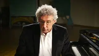 THOMAS SCHULTZ, pianist, plays Bach-Busoni, Rzewski, and Hyo-shin Na