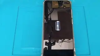 Asus ZenFone Max shot ZB634KL com tela piscando no logo da bateria