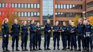In Norwegen m&uuml;ssen angehende Polizeibeamte ein dreij&auml;hriges Bachelorstudium der Polizeiwissenscha...