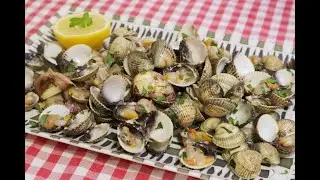 Receta fácil  y rápida de Berberechos al ajillo, un aperitivo riquísimo 😋