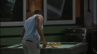 David looking thick in grey sweatpants BB21