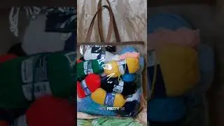 Why I&rsquo;m Switching to a Clear Tote Bag for My Yarn Projects