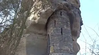 Rozlehlý skalní hrad HABICHSTEIN - prohlídka skalních bloků, převisů a výhled /Jestřebí, Máchův kraj