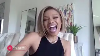 Mo with Bonang