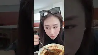 徐州真的是这座碳水与重口味交织的城市，骑上小电驴直冲目的，徐州特色油烫鸭！脆皮与卤香碰撞直冲味蕾！必来打卡的徐州博物馆，一眼穿越千年，领略大汉风华！晚饭继续打包各种小吃，不夸张的说，一天吃十顿都吃不