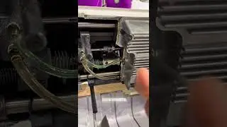 Automatic thread trimming on an industrial sewing machine. Part 3. #texi #zoje