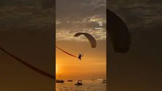 We can call this festival splash and fly 💦#swiss #montreux #paragliding #parapente #fly #travel