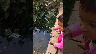 pukure chip fele mach dharlam.. #viral #ytshorts #tranding #fish @TrabhiYogabyMonika @YungChip