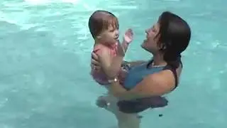 Teach your child to go under water? A game for you to Swim with MIss Bea