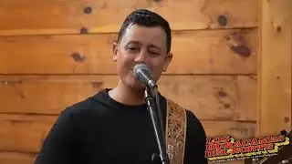 Que Chula Tan Mula Que Mula Tan Chula -- CHAPETE
