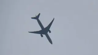 Qatar Airways Boeing 777-3DZ(ER) (QR701, A7-BEW) landing to JFK Airport over my house from DOH